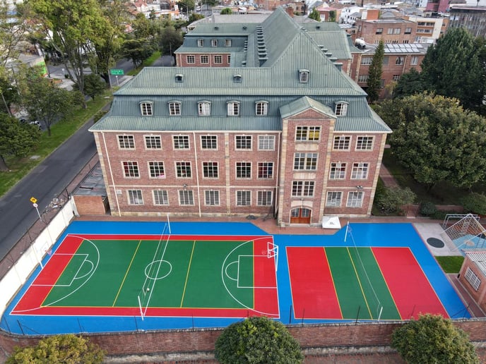 Proyecto Colegio Santa Clara Bogota Piso Easy deck 2